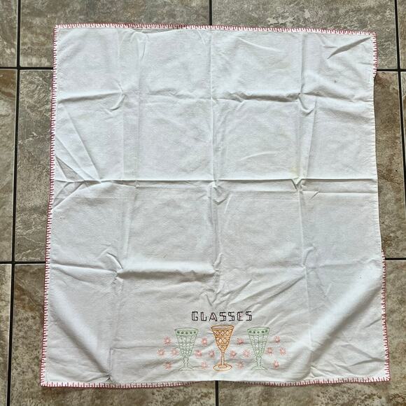 Vintage Embroidered Tea Towel Glasses Floral Design Pink Scallop Edge Kitchen - Picture 2 of 11